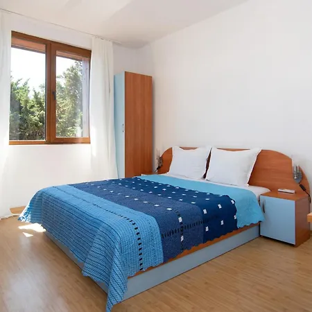 Royal Blue With Sea View In Old