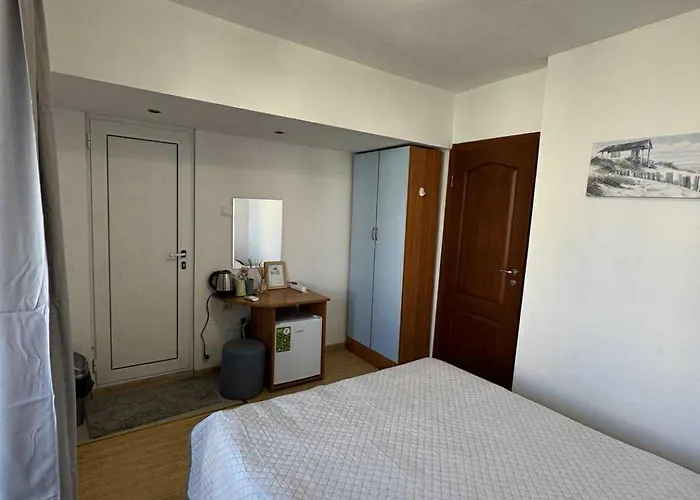 Royal Blue With Sea View In Old Gæstehus Nessebar