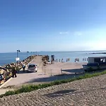 Royal Blue With Sea View In Old 3*