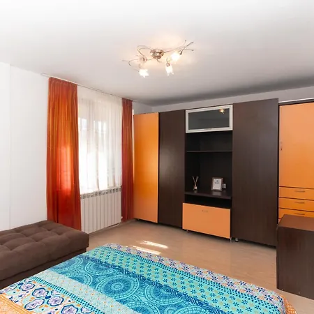 Гостевой дом Royal Blue With Sea View In Old Несебр