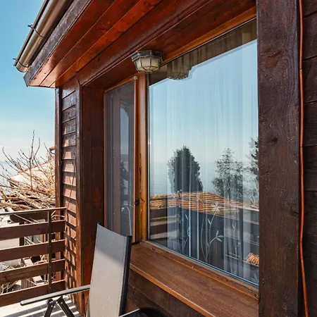 Royal Blue With Sea View In Old Гостевой дом
